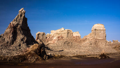 Salt canyons