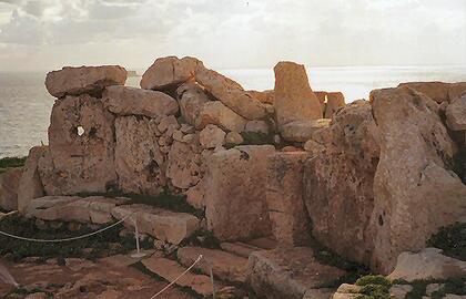 Mnajdra temple
