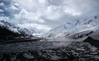 Minapin glacier