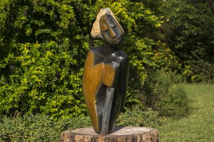 Euwit Nyanhongo - Figure