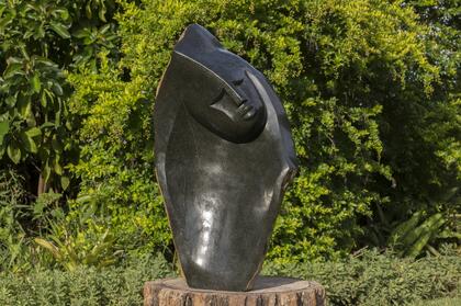 Claude Nyanhongo - Bust